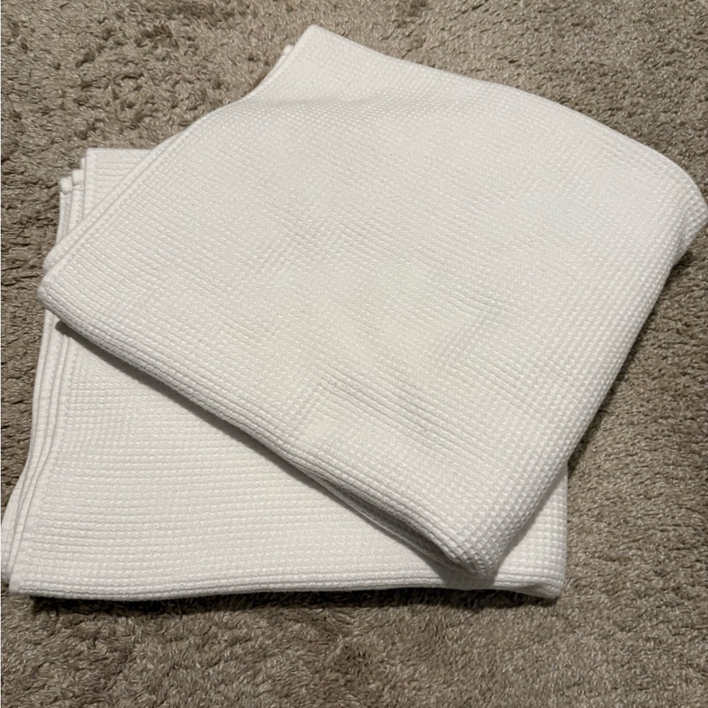 Set of 2 waffle bath sheets